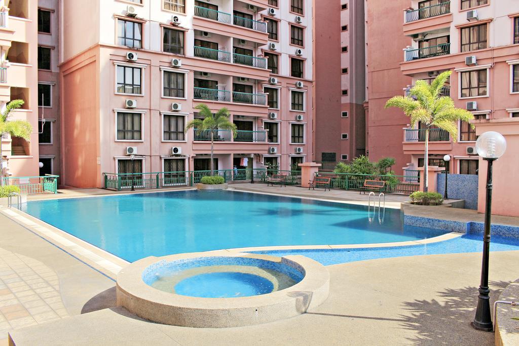 Marina Court Kota Kinabalu- Bigger Group Stay Together- 6 Bedroom Apartments 외부 사진